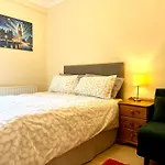 Cute 1 Bedroom Apartment Central London By Wild