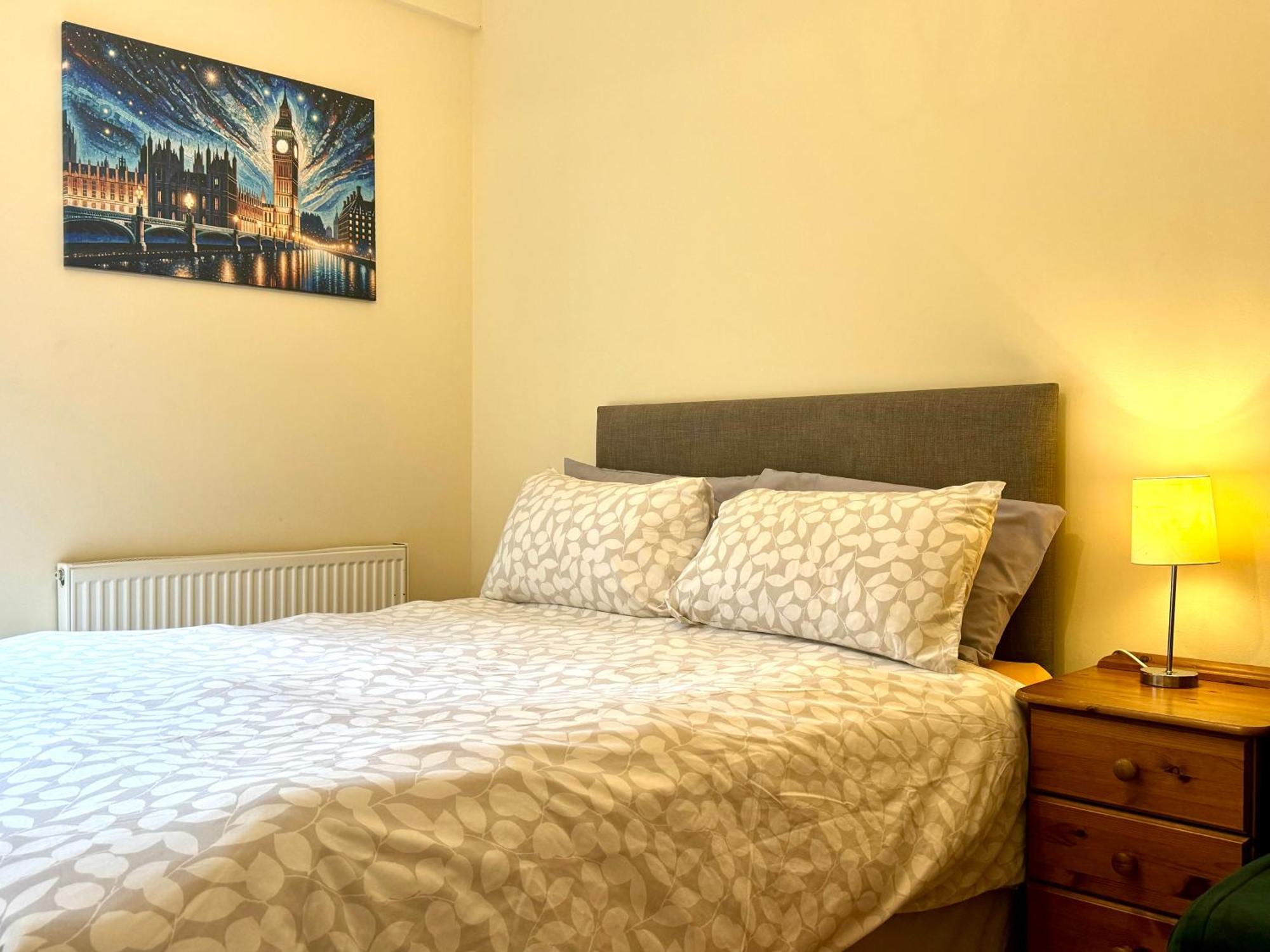 Cute 1 Bedroom By Wild * Londra